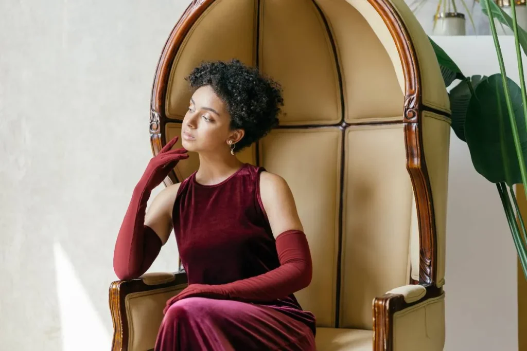 maroon in psychology